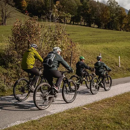 Herzog - Urban Luxury Lifestyle Direct At Steinbergpiste And Steinbergbahn *