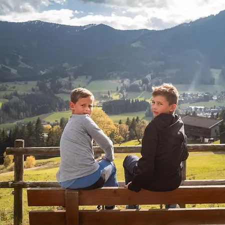 Herzog - Urban Luxury Lifestyle Direct At Steinbergpiste And Steinbergbahn