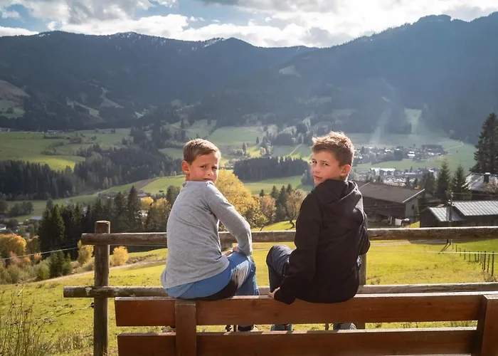 Herzog - Urban Luxury Lifestyle Direct At Steinbergpiste And Steinbergbahn